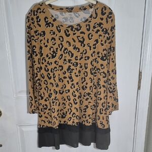 LOGO by Lori Goldstein Tan Leopard Print Tunic